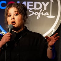 Плакат: Stand Up шоу с Кюпова, Банков и Гешев в Комеди Клуба – 7 май