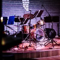 Плакат: Просто парти