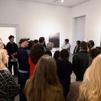 Плакат: кураторски тур в изложбата импозиции