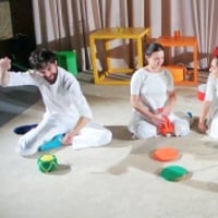 Плакат: УСМИХНИ СЕ
