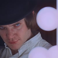 Плакат: Портокал с часовников механизъм / A Clockwork Orange (1971) на 55 години | 4К реставрация