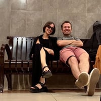 Плакат: Петъчен лайв с The metro rebels