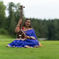 Плакат: UMA RANGANATHAN (NO)
