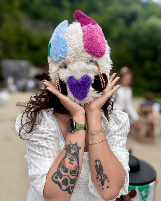Плакат: Fuzzy Disguises