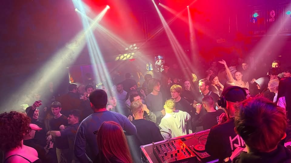 Плакат: BRACELET CONFESSIONS @ OBLK