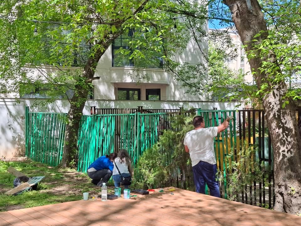 Плакат: Зелена градина с приятели на Читалището
