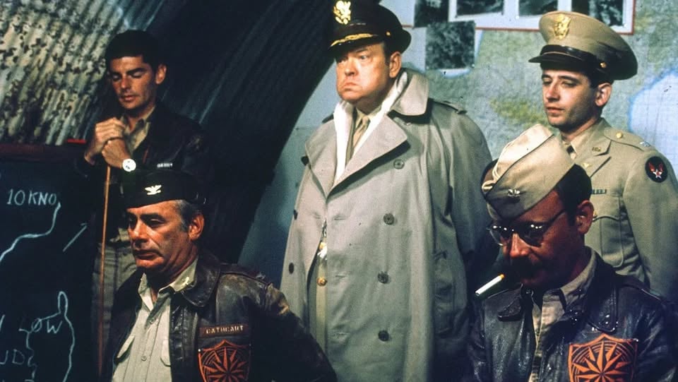 Плакат: КИНОКЛАСИКИ: "ПАРАГРАФ 22" | 1970 |