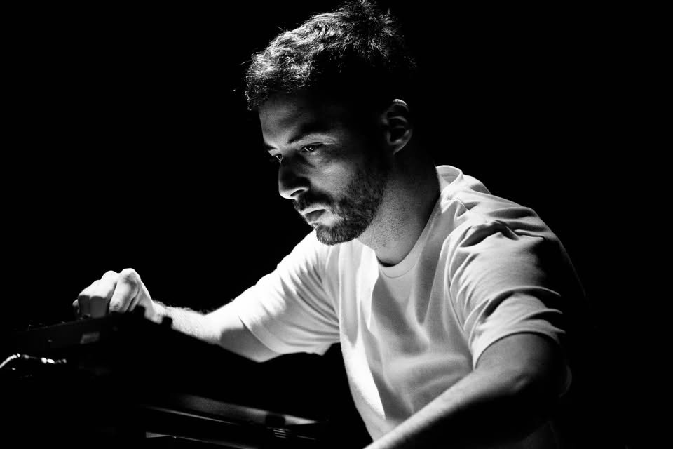 Плакат: Импровизации за пиано: Димитър Горчаков @КУБЧЕТО