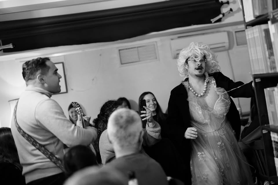 Плакат: Архитектурата на церемониала