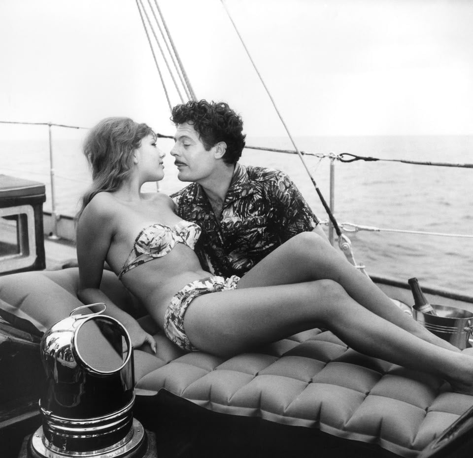 Плакат: Развод по италиански