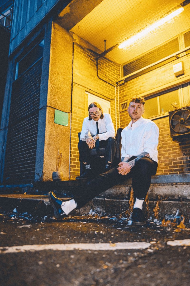 Плакат: Snake Eyes (Brighton grit-pop diy power duo) live @ Club Pave