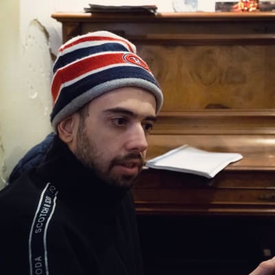 Антон Угринов