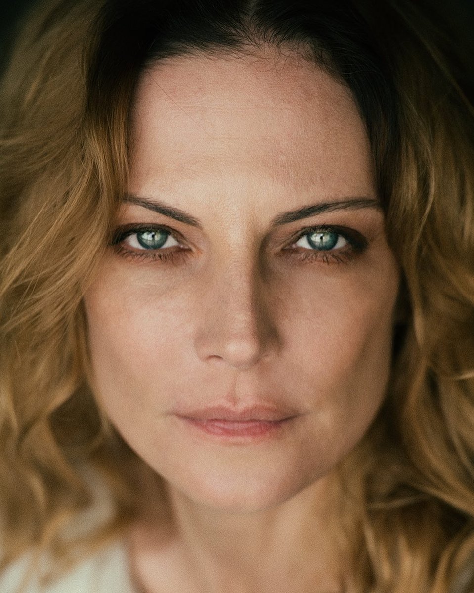 Теодора Духовникова - снимка