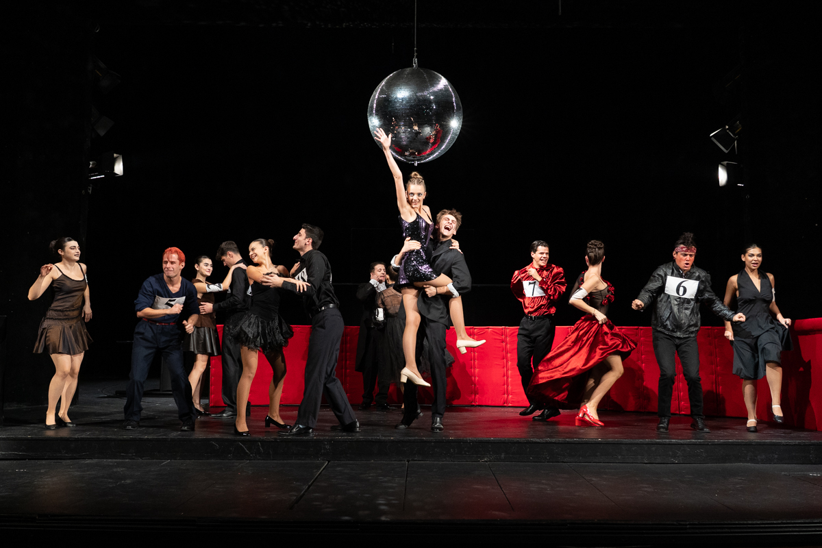 Плакат: УМОРЕНИТЕ КОНЕ ГИ УБИВАТ, НАЛИ? (16+) (IV-ти курс, клас проф. Здравко Митков) (до 23:15) (ТЕАТРАЛЕН МАРАТОН)