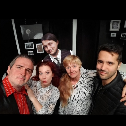 Плакат: Драскотини от дъжда